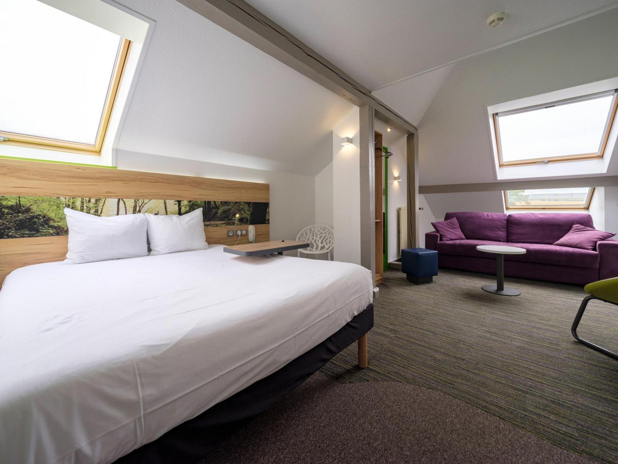Отель Ibis Styles Саарбург Экстерьер фото