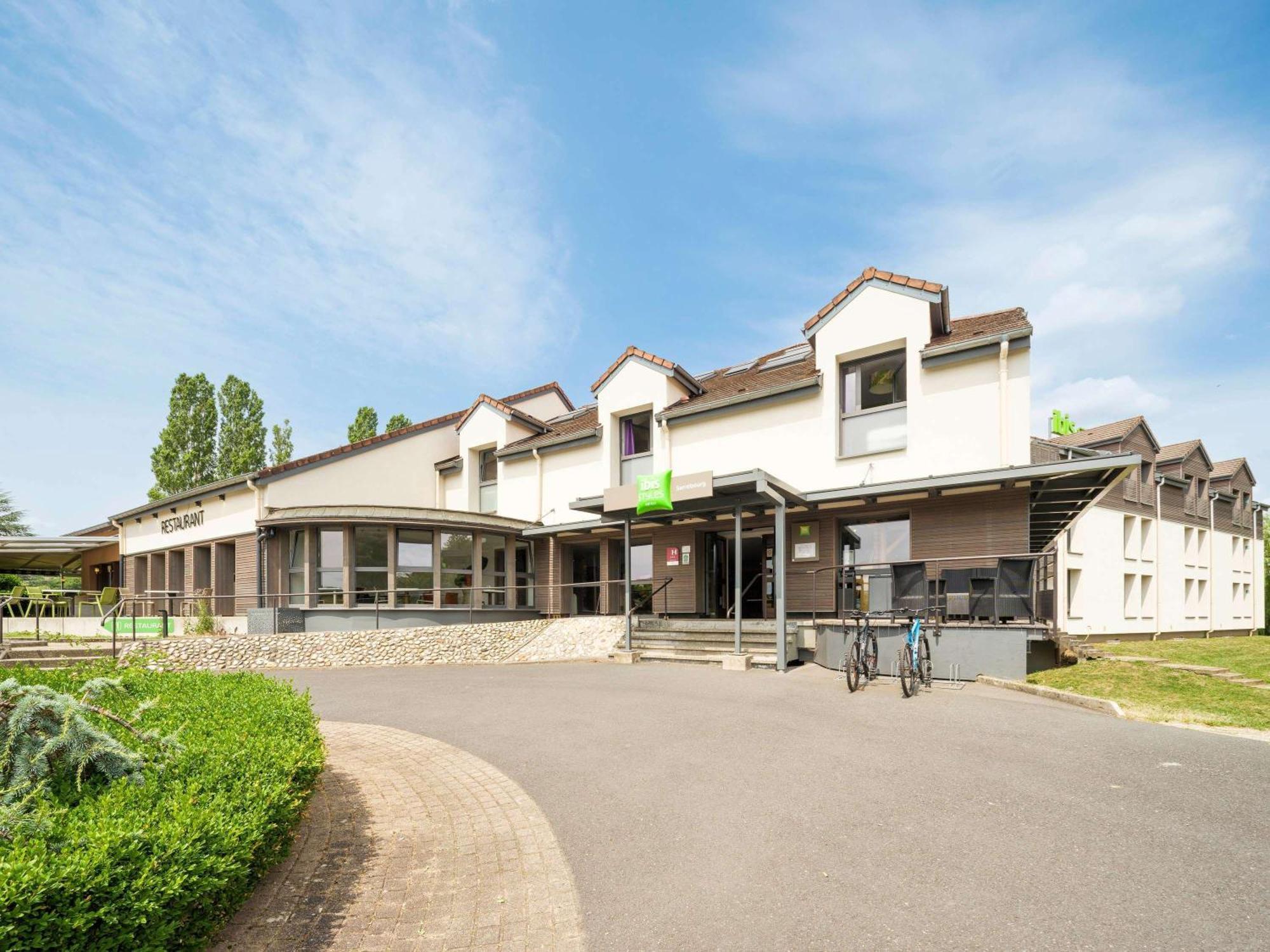 Отель Ibis Styles Саарбург Экстерьер фото