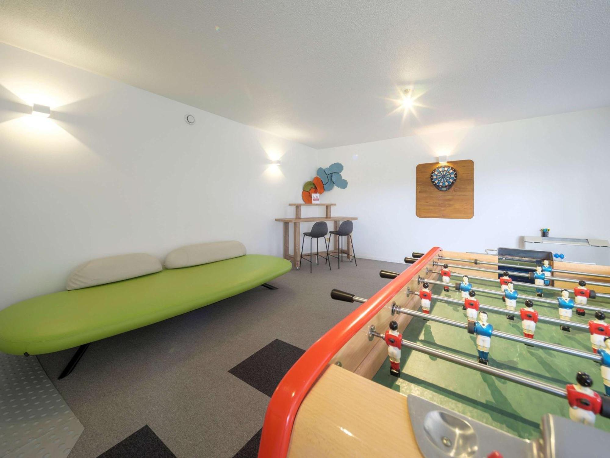 Отель Ibis Styles Саарбург Экстерьер фото