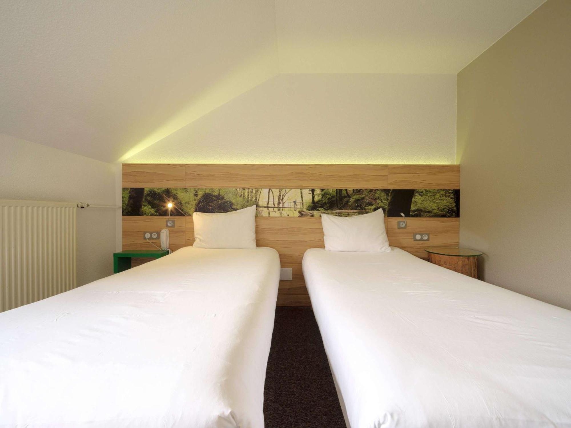 Отель Ibis Styles Саарбург Экстерьер фото