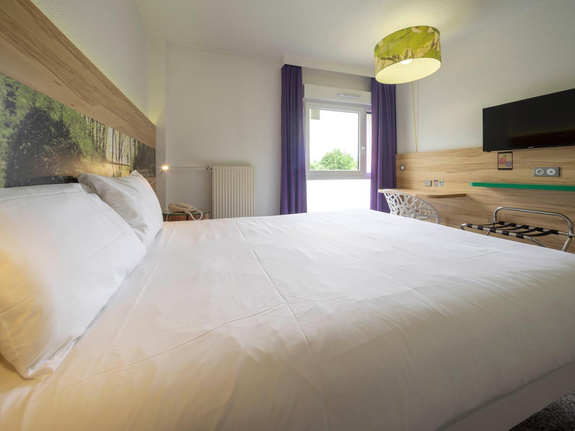 Отель Ibis Styles Саарбург Экстерьер фото